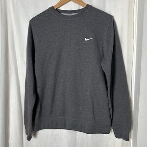 Nike Gray Crewneck Sweatshirt | Size Medium